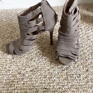 BCBG pewter heels